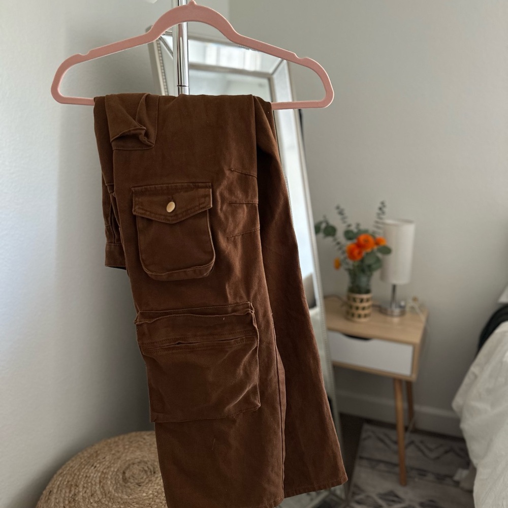 Prettylittlething Java Cargo Pants - image 1